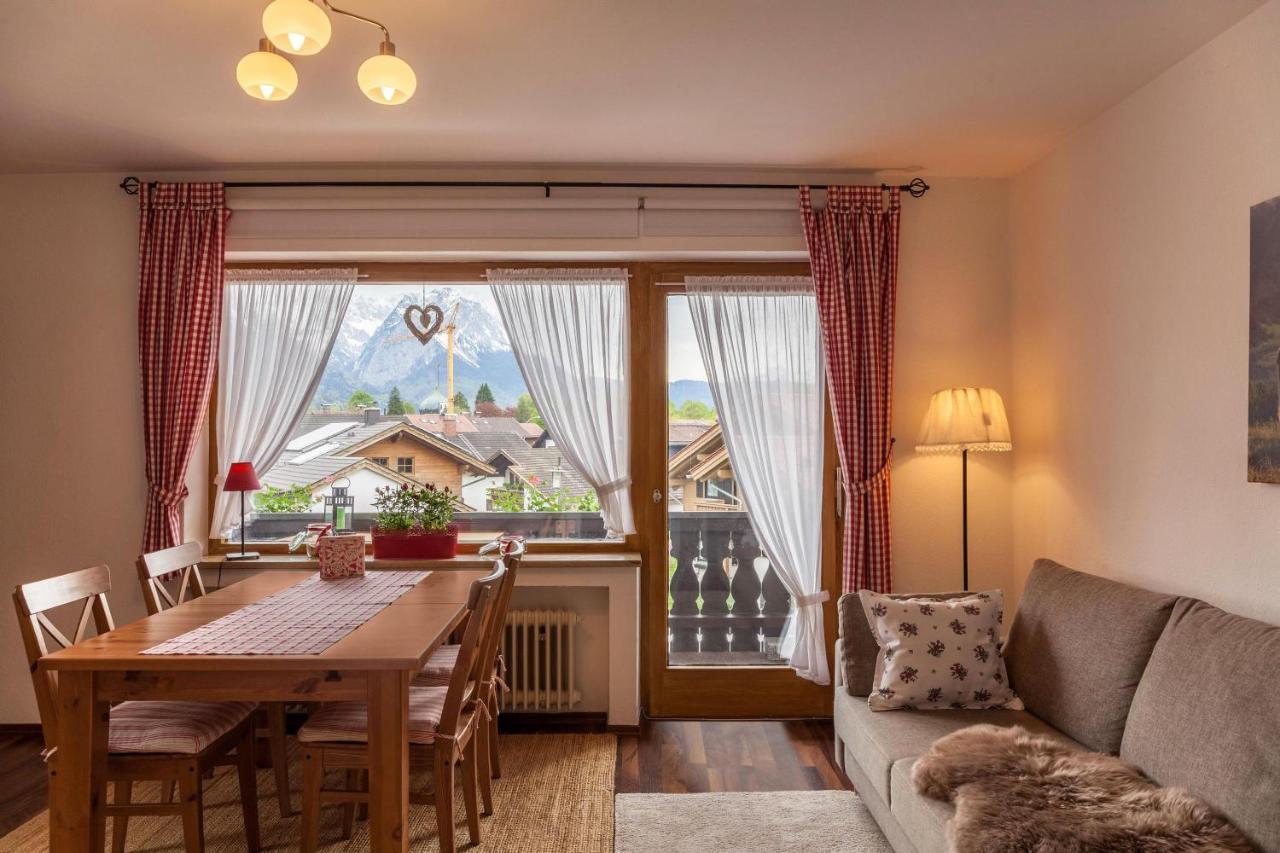 Ferienwohnung Bergblick Garmisch-Partenkirchen Exteriör bild